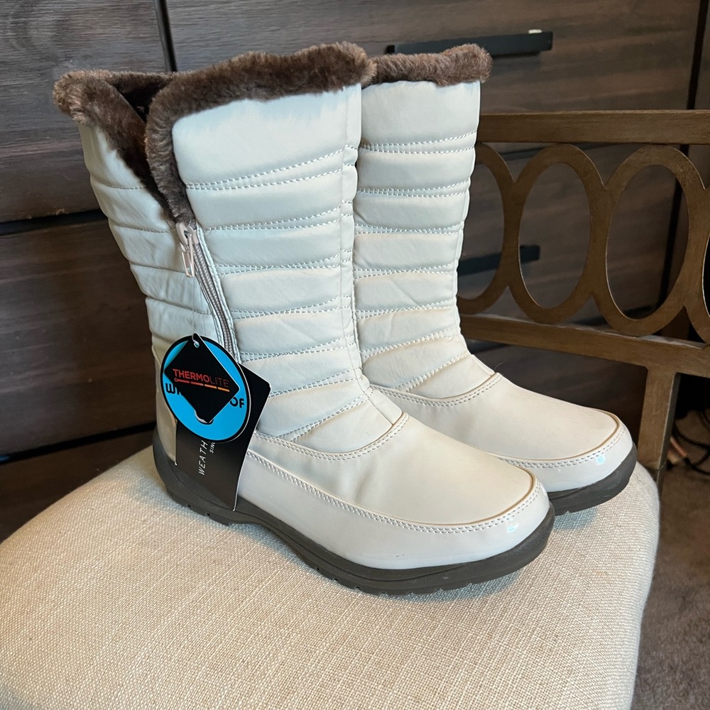 NWT Weatherproof Winter Boots